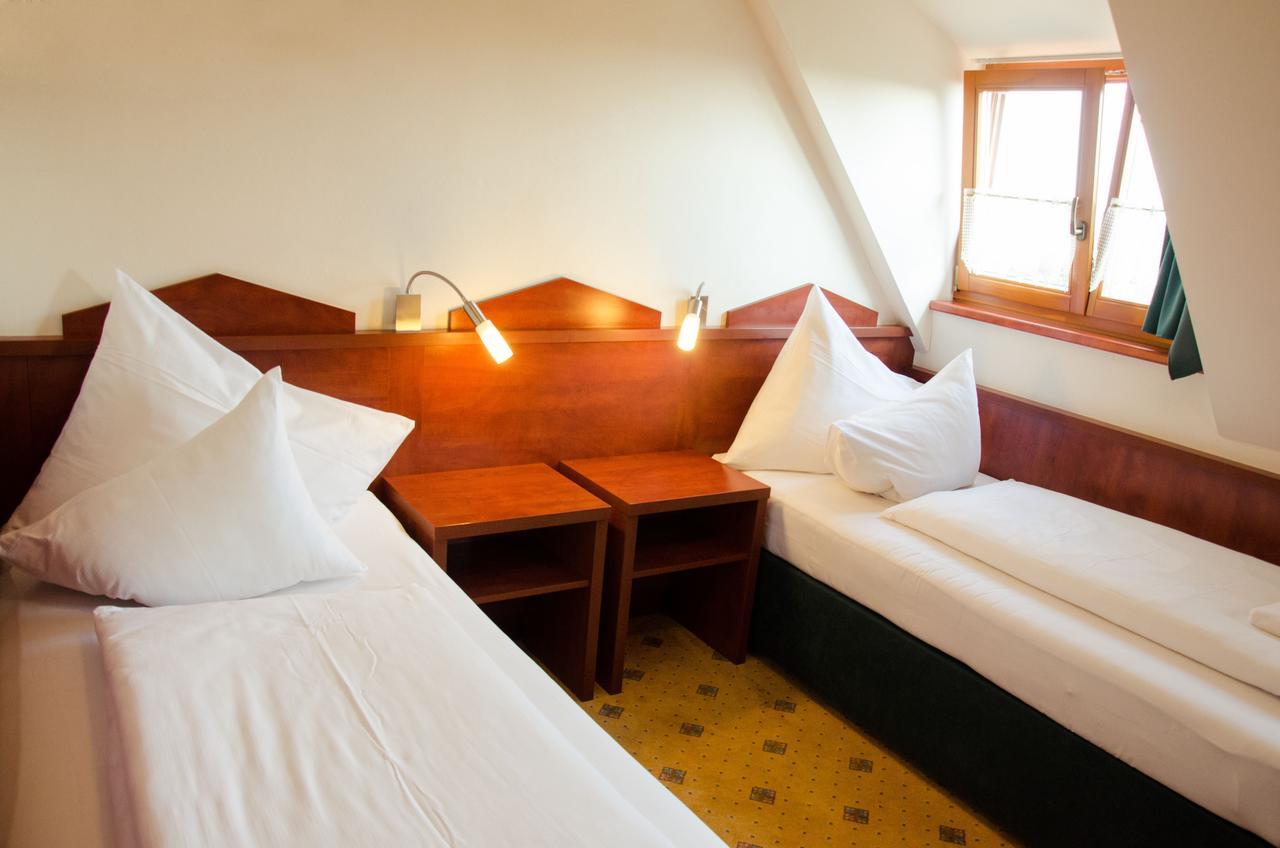 Hotel Fortna Chrudim Zewnętrze zdjęcie
